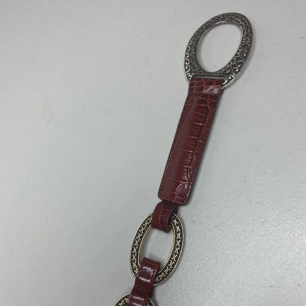 Brighton VTG Burgundy Croc embossed belt with Oval Silver Links Size S-L Boho